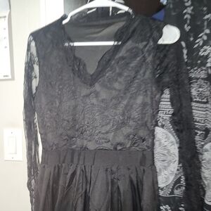 Elegant Black Lace Dress